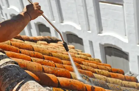 Nettoyage de toitures - Saint-André-d'Apchon